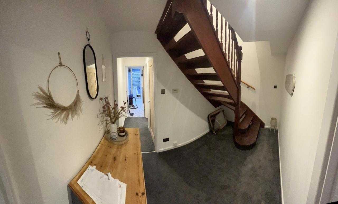 באת' House Sleeps 8. 2Bedrooms & Sofa Beds In Sitting Room מראה חיצוני תמונה